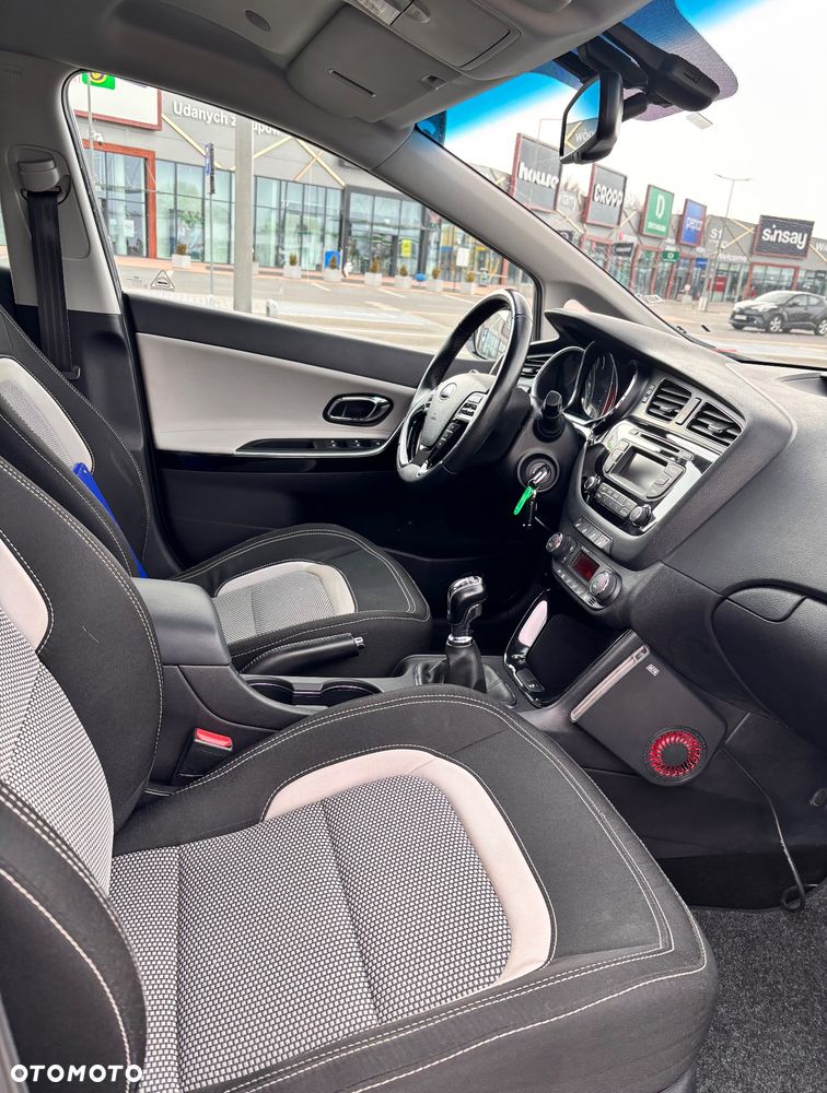 Kia Ceed - 18