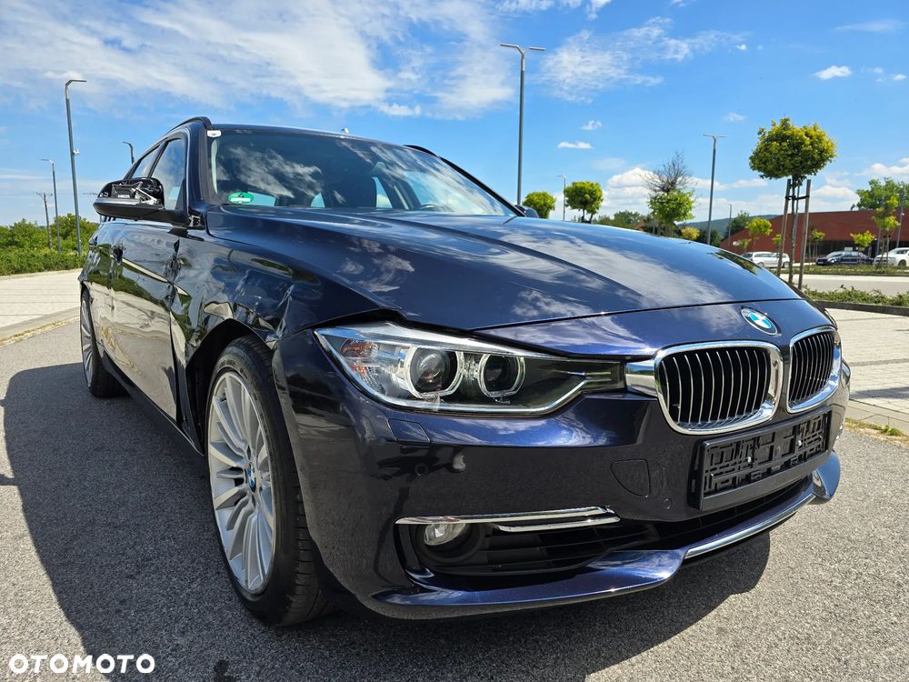 BMW Seria 3 328i Touring Luxury Line - 20