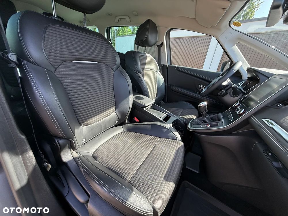 Renault Scenic ENERGY TCe 140 LIMITED - 23