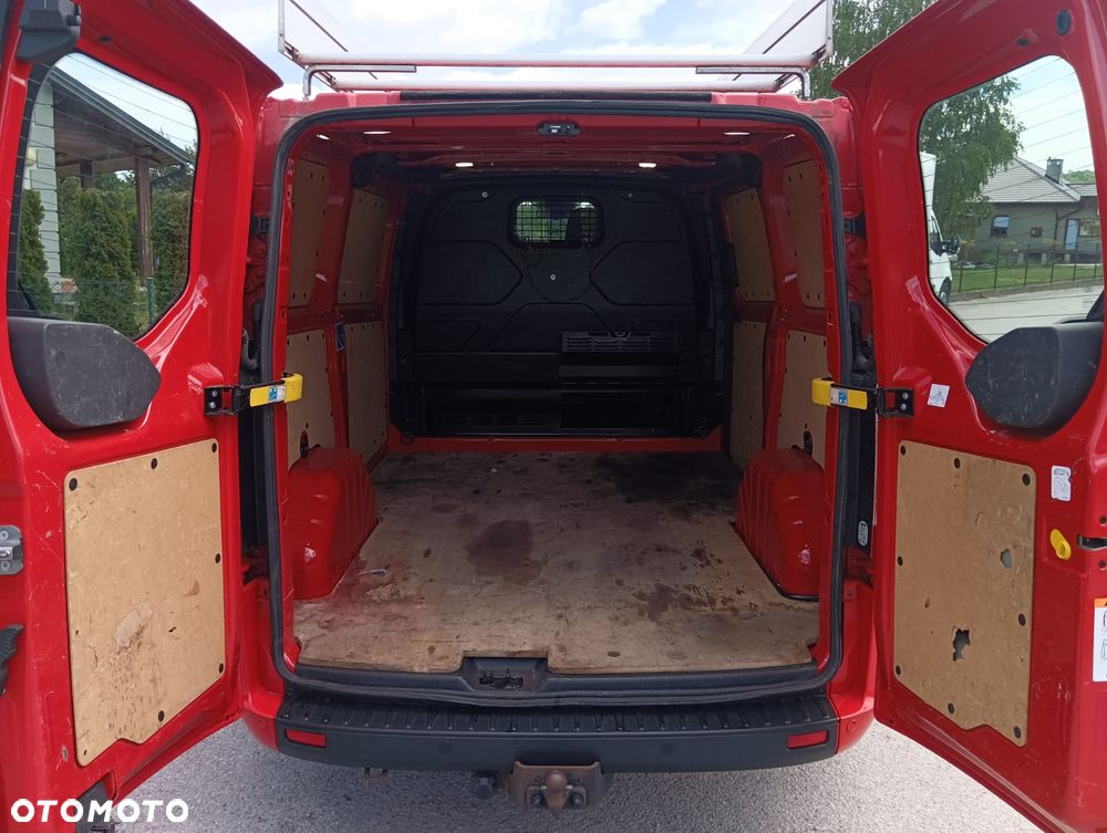 Ford Transit Custom - 11