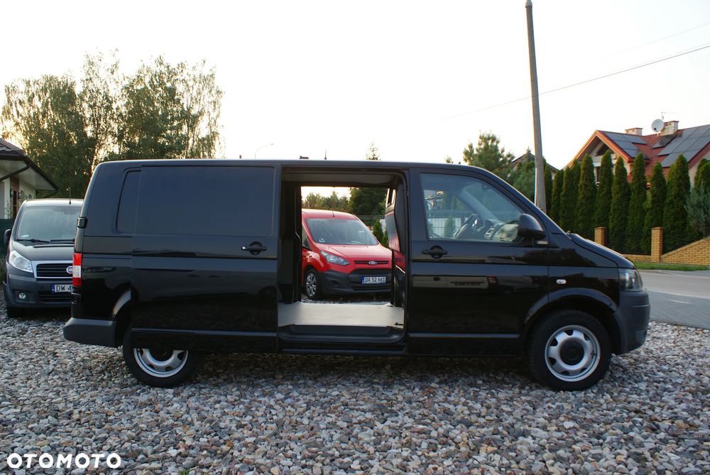 Volkswagen Transporter - 22