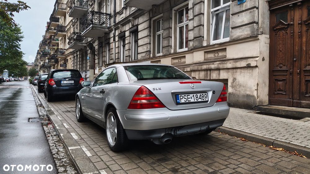 Mercedes-Benz SLK - 12