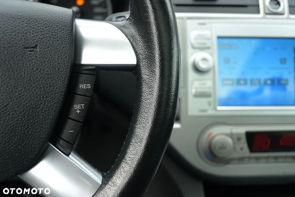 Ford Kuga 2.0 TDCi 4x4 Titanium - 35