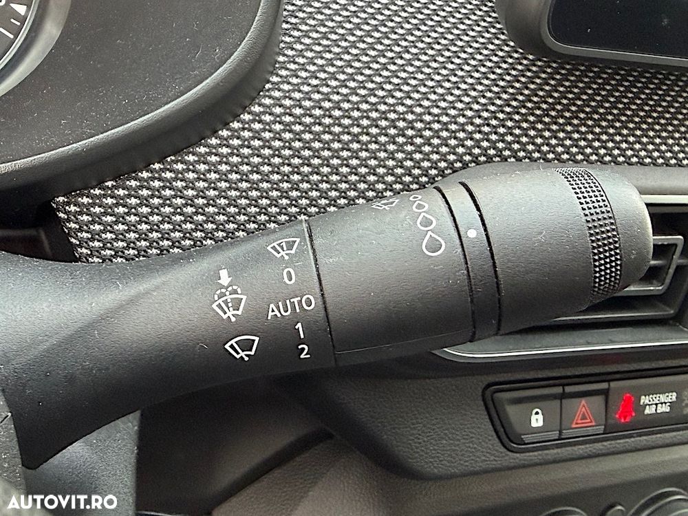 Dacia Logan TCe 90 MT5 Comfort - 13