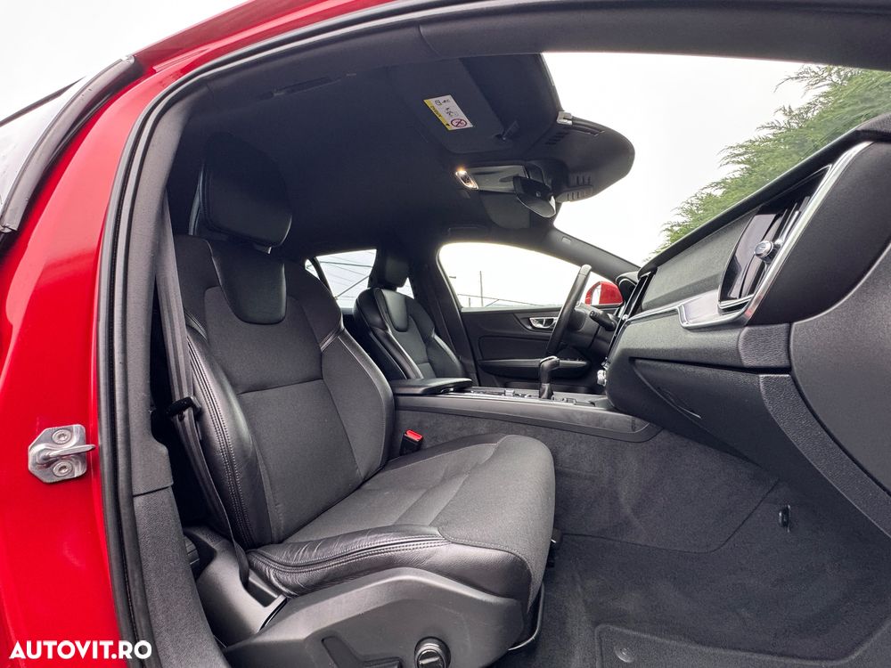 Volvo V60 D3 Pro - 28