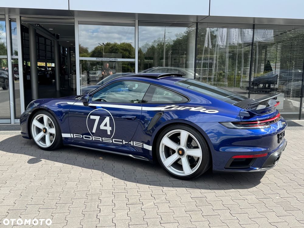 Porsche 911 Turbo 50 Years - 13