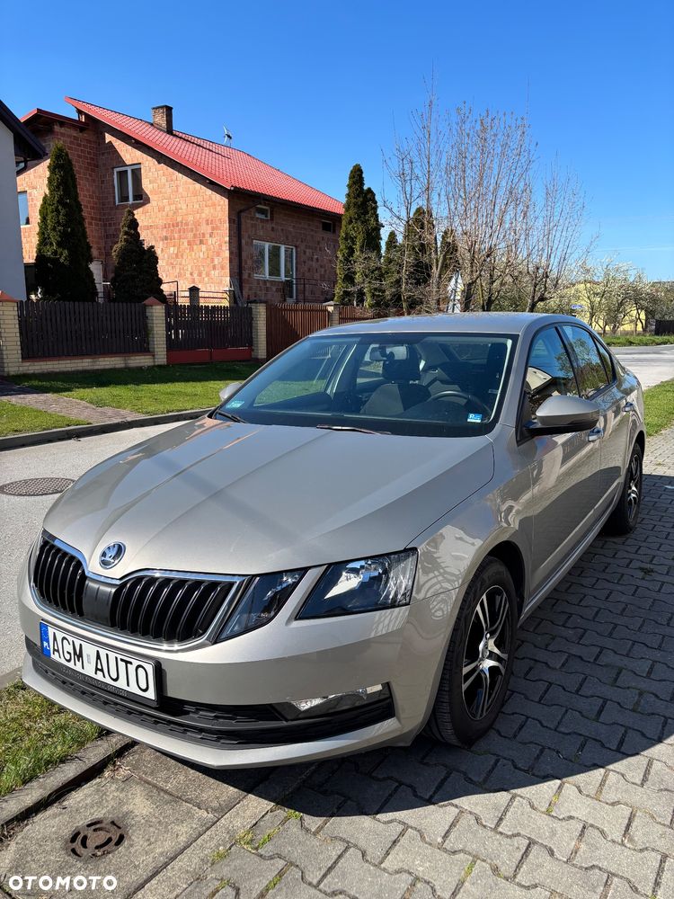 Skoda Octavia 1.6 TDI Style - 9