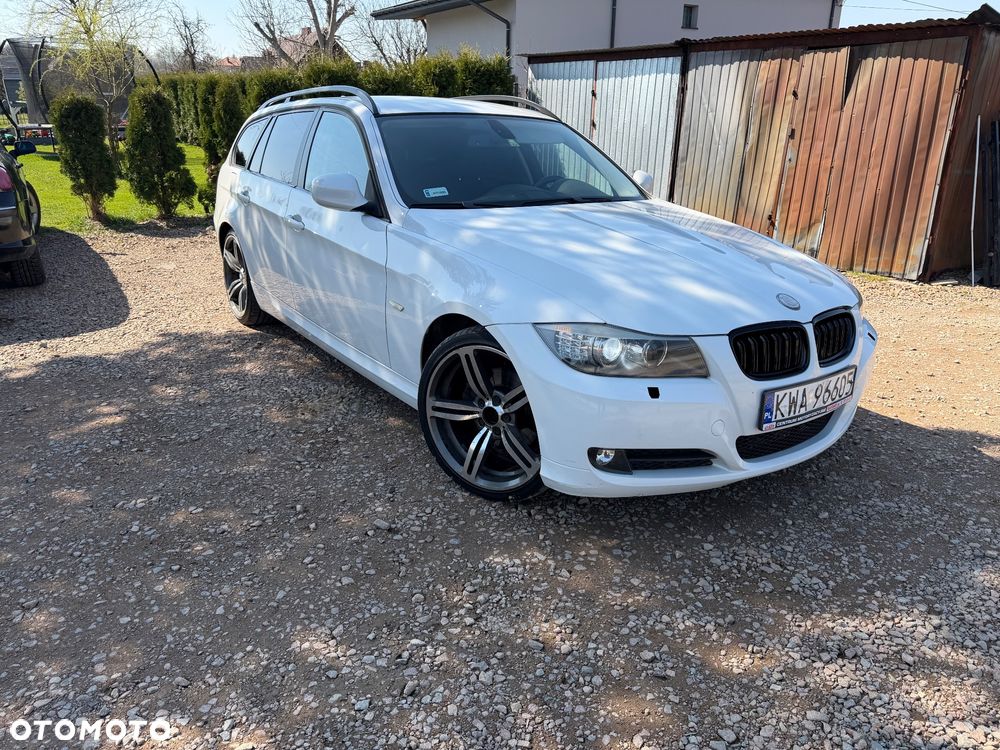 BMW Seria 3 320d xDrive - 1