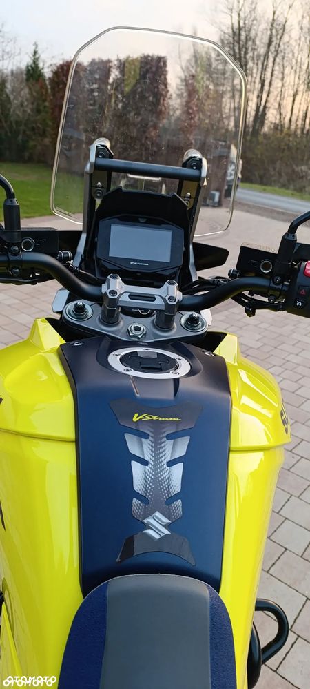 Suzuki V-STROM - 11