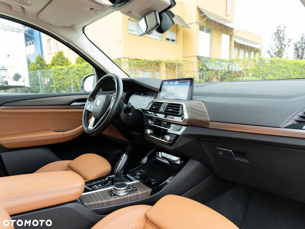BMW X3 xDrive30e xLine - 22