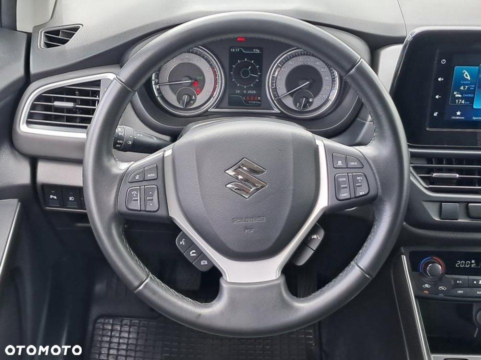 Suzuki S-Cross - 18