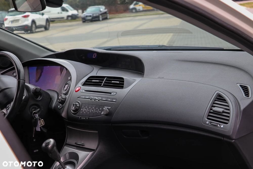 Honda Civic 1.8i-VTEC Executive - 21