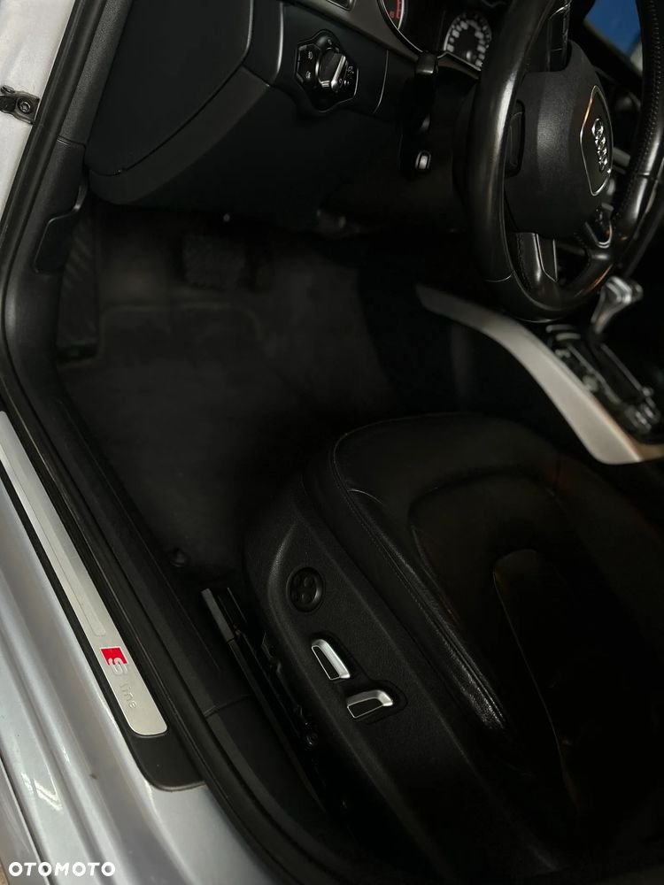 Audi A4 Avant - 8