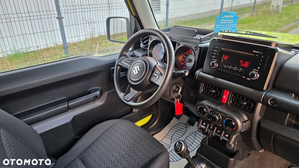 Suzuki Jimny 1.5 Premium - 12