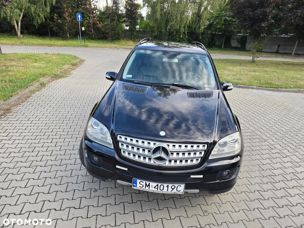 Mercedes-Benz ML 350 4-Matic - 4