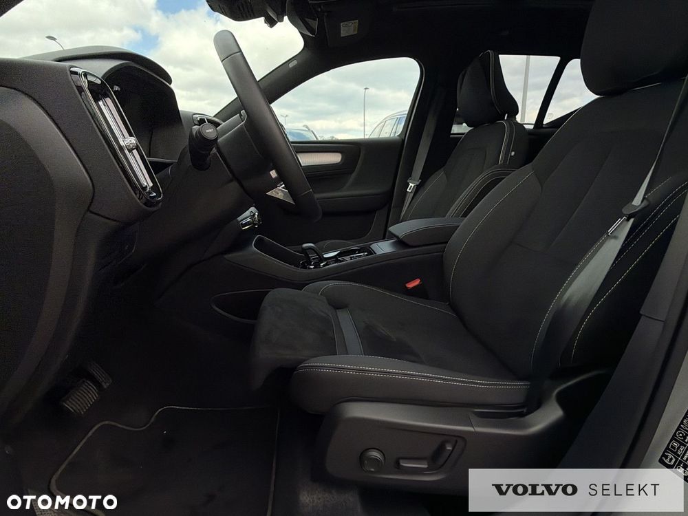 Volvo XC 40 - 11
