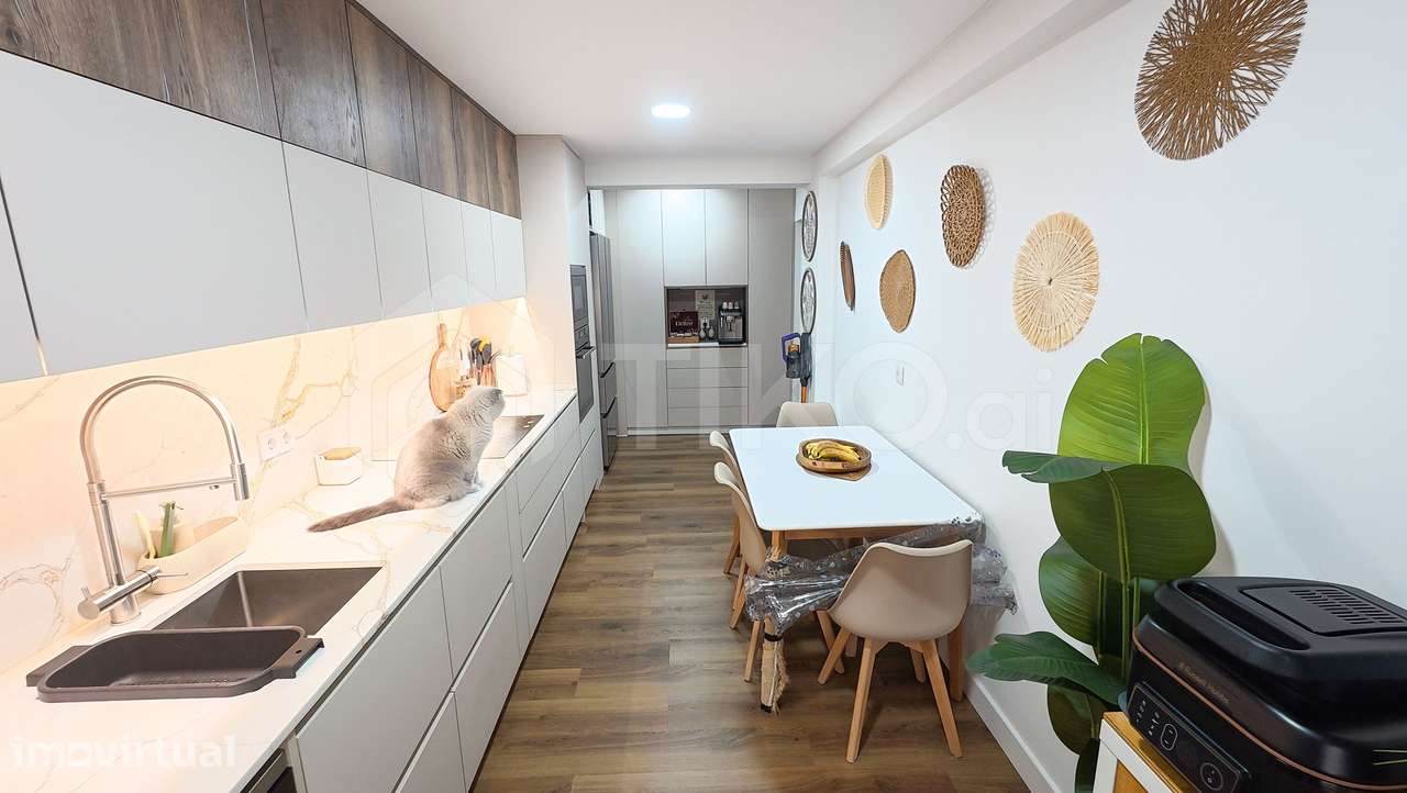 Novidade!! Apartamento T2 em Belas, Sintra - Grande imagem: 2/31