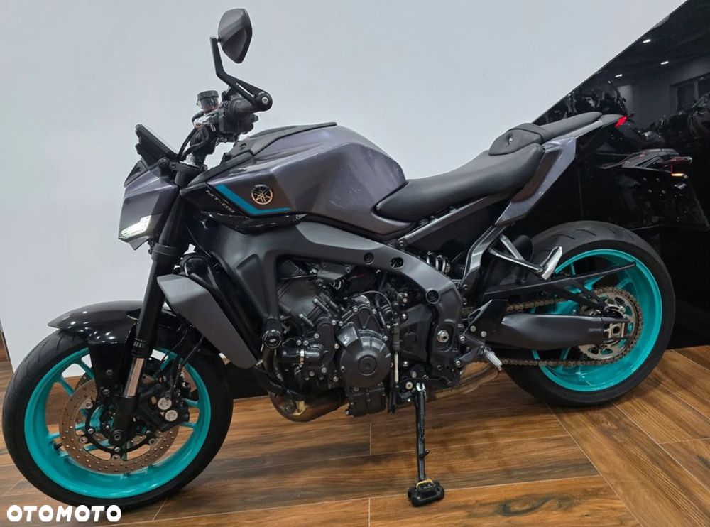 Yamaha MT - 2