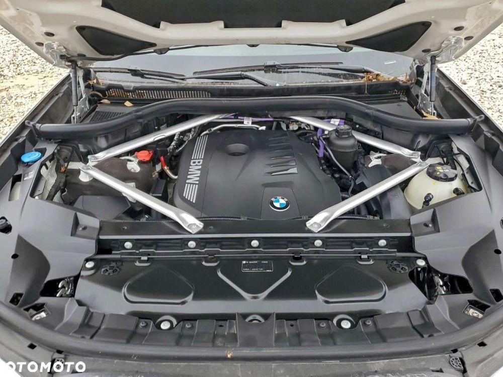 BMW X7 - 8