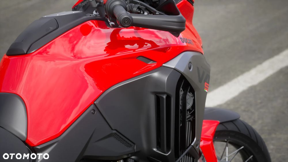 Ducati Multistrada - 7