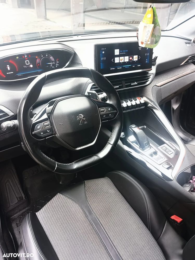 Peugeot 3008 1.5 BlueHDI 130 EAT8 Allure Pack - 4