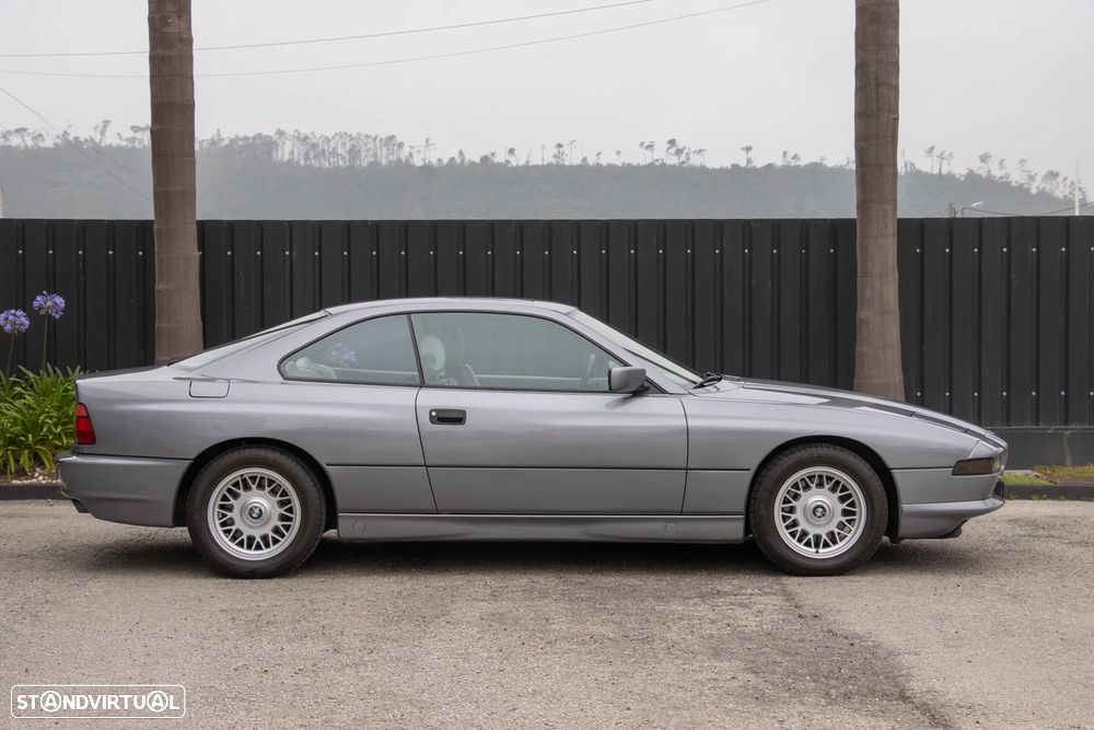 BMW 850 i A - 20