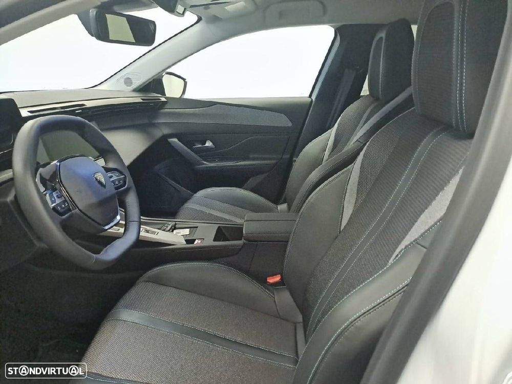Peugeot 408 1.2 Hybrid Allure e-DCS6 - 9