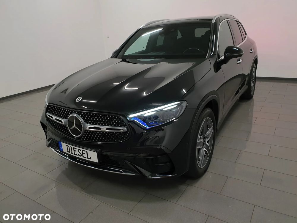 Mercedes-Benz GLC 300 d 4Matic 9G-TRONIC Edition AMG Line - 37