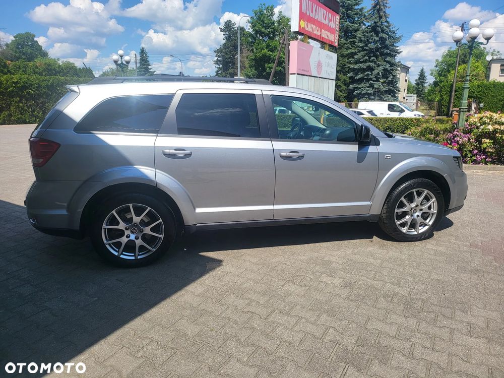 Fiat Freemont 2.0 Multijet Black Code AWD - 4