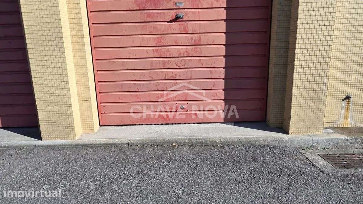 Apartamento T3 na Senhora da Hora – Junto ao Metro - Grande imagem: 5/24