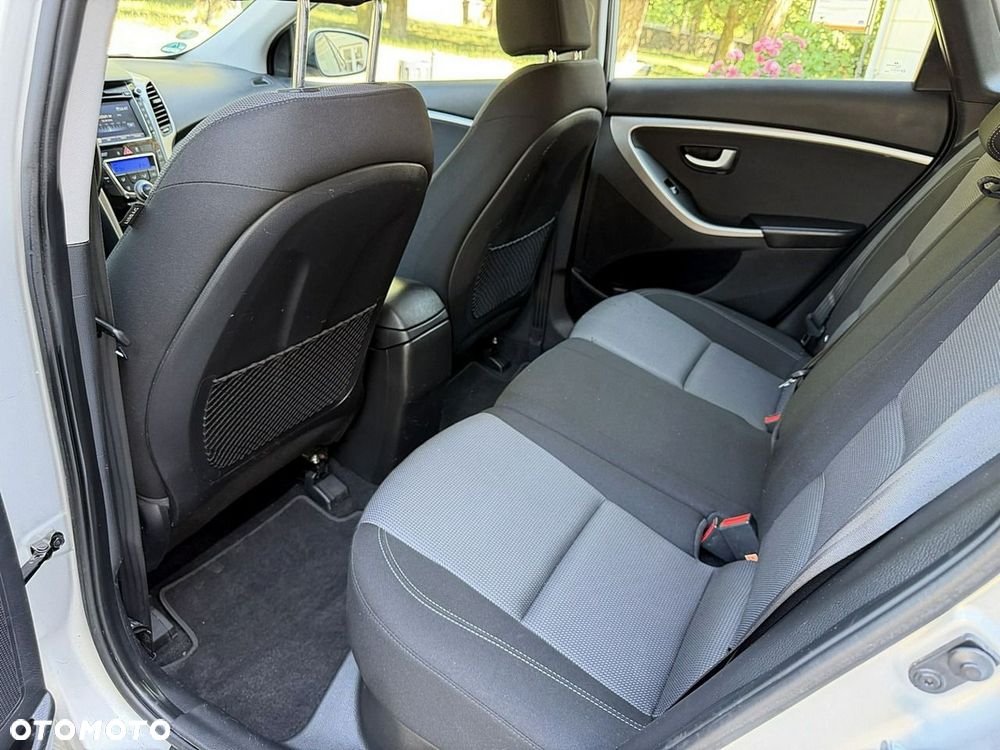 Hyundai i30 - 12
