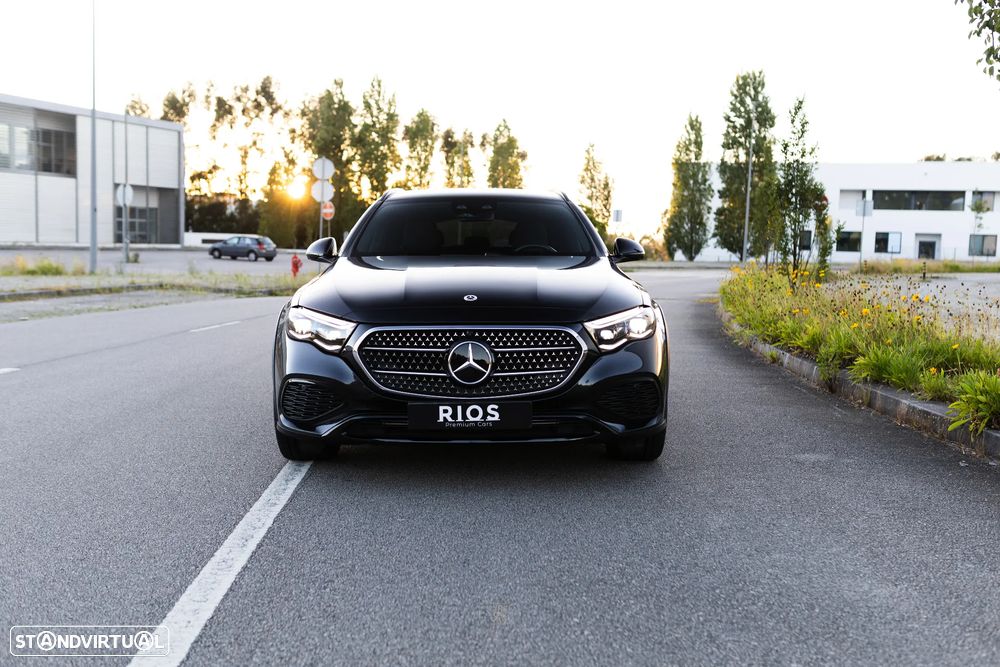 Mercedes-Benz E 300 de 4Matic All-Terrain - 23