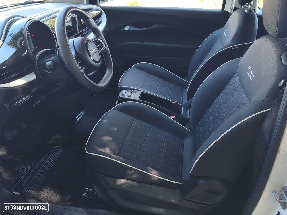 Fiat 500e Action - 13