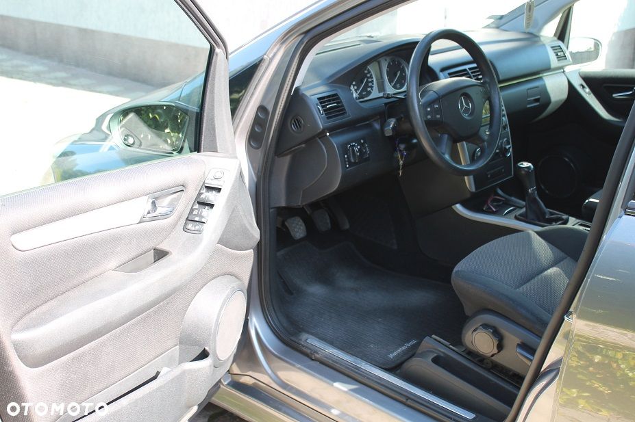 Mercedes-Benz Klasa B 150 Special Edition - 7