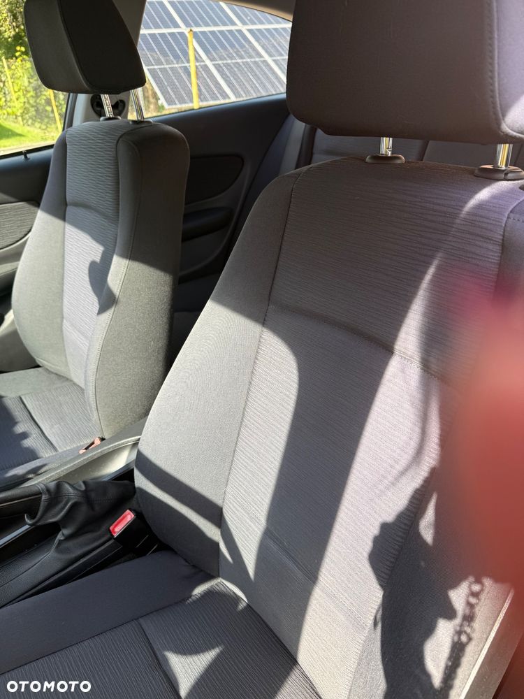 BMW Seria 1 116i - 8