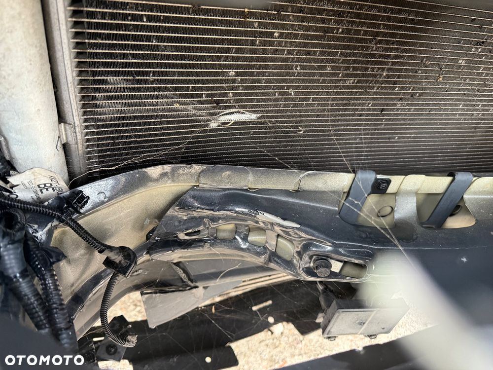 Ford Tourneo Custom 320 L1H1 VA Autm Titanium - 37