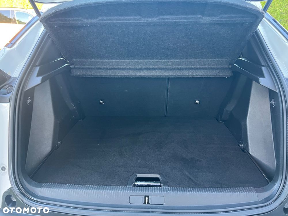 Peugeot 2008 1.5 BlueHDi Active Pack S&S - 21
