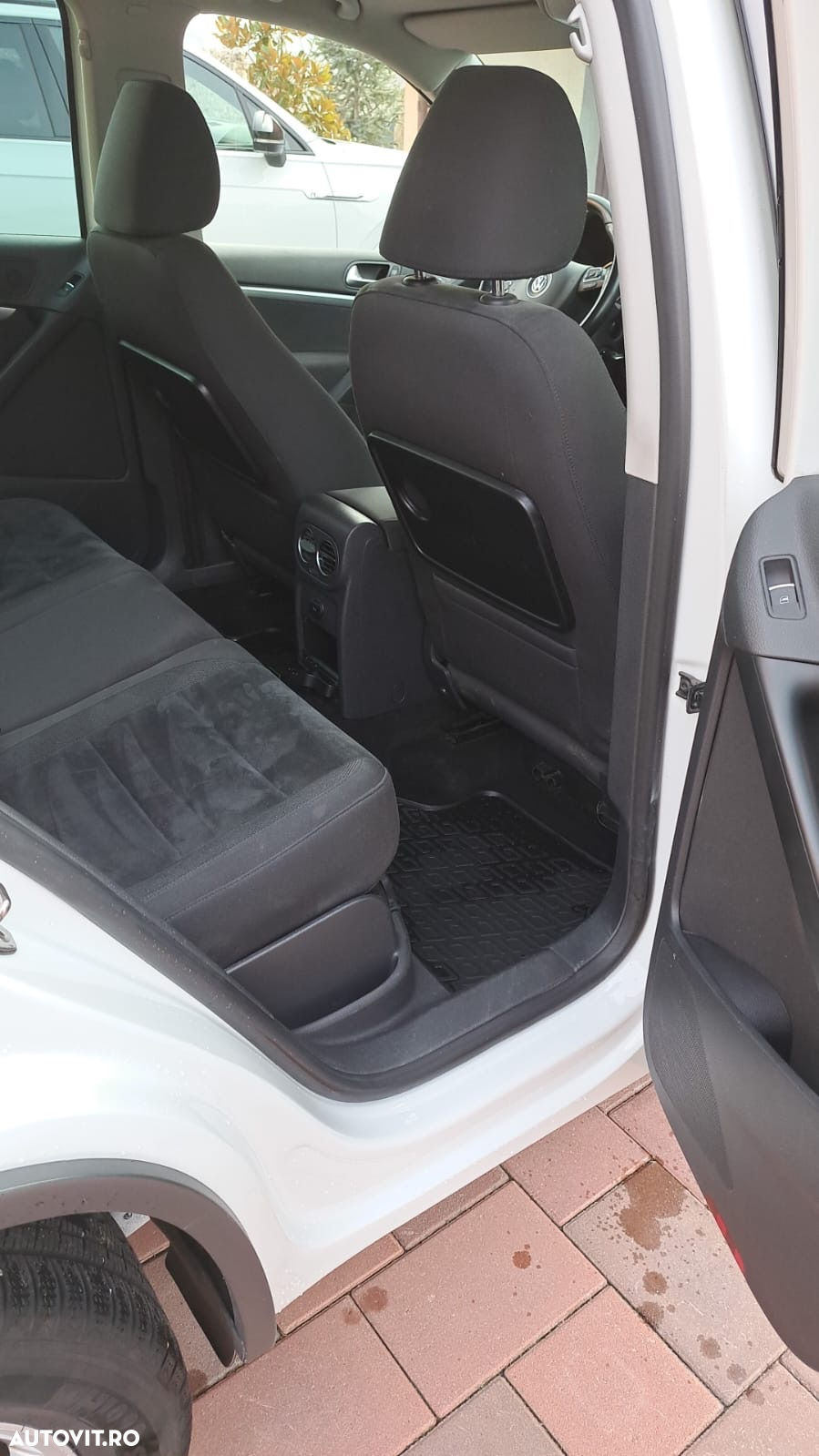 Volkswagen Tiguan 2.0 TDI 4Motion DSG BMT Sport & Style - 12