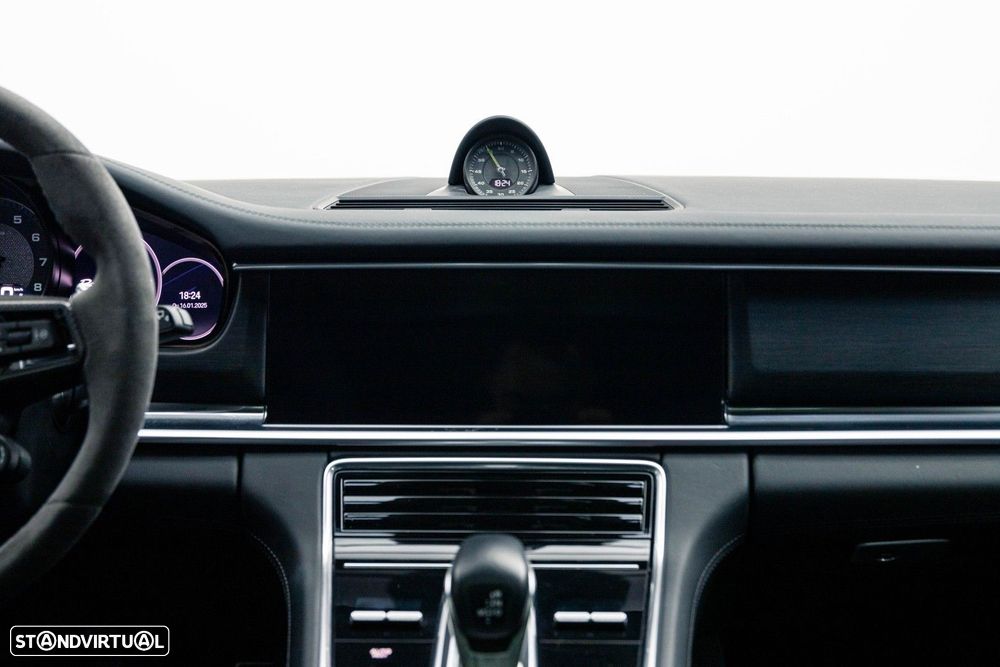 Porsche Panamera Sport Turismo 4 E-Hybrid Platinum Edition - 19