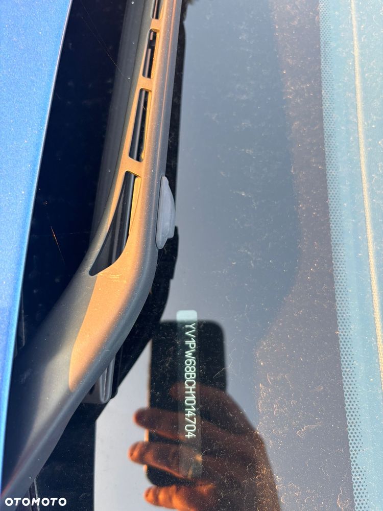 Volvo V90 D5 AWD R-Design - 24