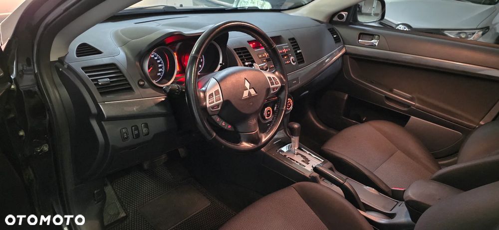 Mitsubishi Lancer 1.8 Intense CVT - 6