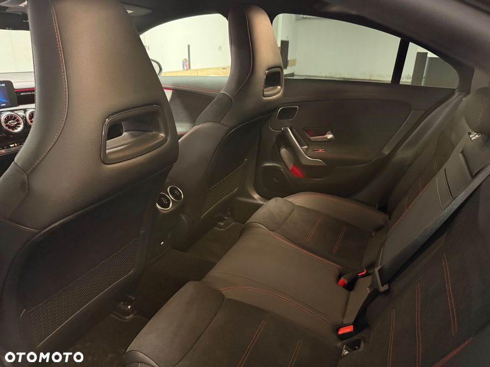 Mercedes-Benz CLA AMG 35 mHEV 4-Matic 8G-DCT - 18