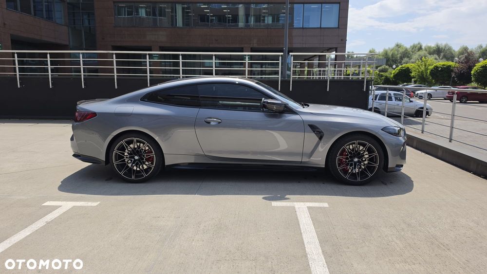BMW M4 Competition M xDrive - 11