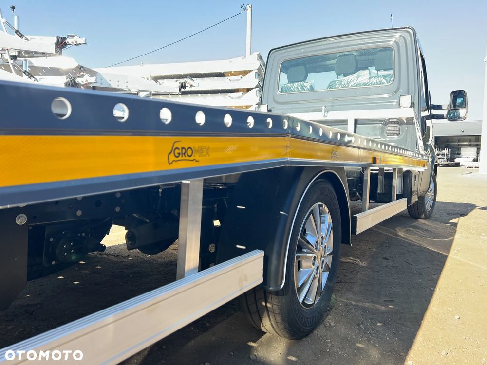 Iveco Daily zabudowa - 7