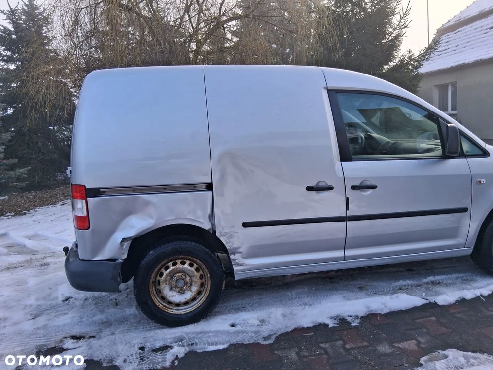 Volkswagen Caddy - 10