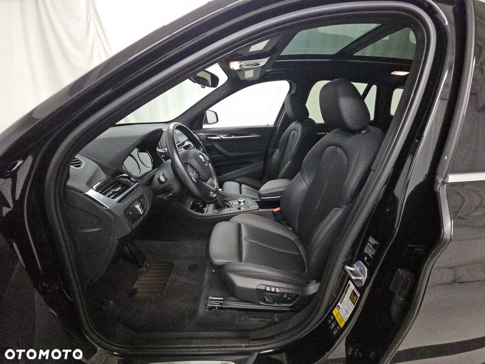 BMW X1 - 8