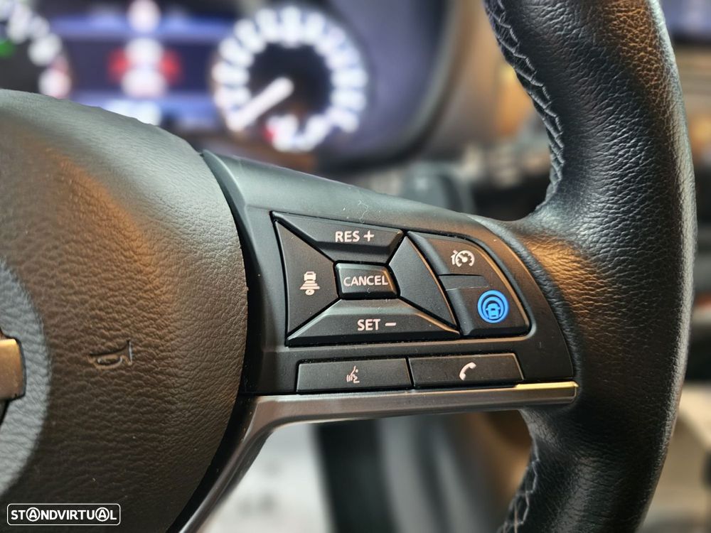 Nissan Juke 1.0 DIG-T DCT Tekna - 16