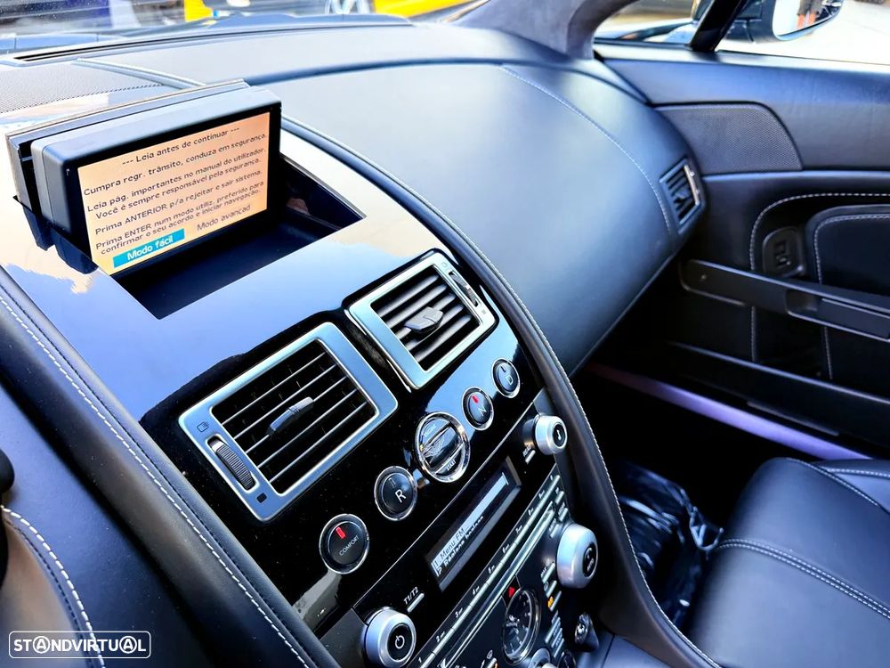 Aston Martin Vantage Coupe V8 Sportshift - 14