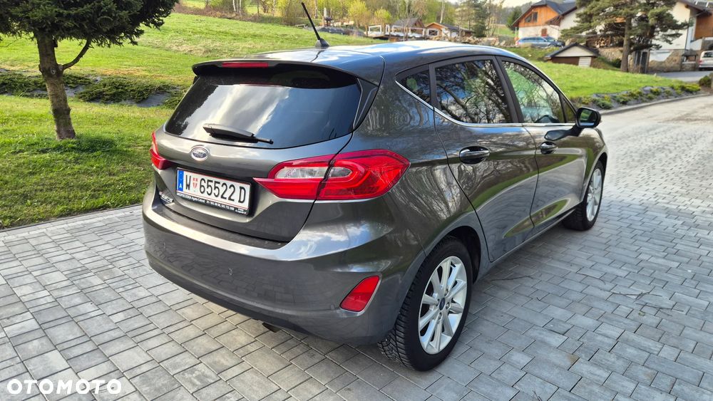 Ford Fiesta 1.1 S&S TITANIUM - 9