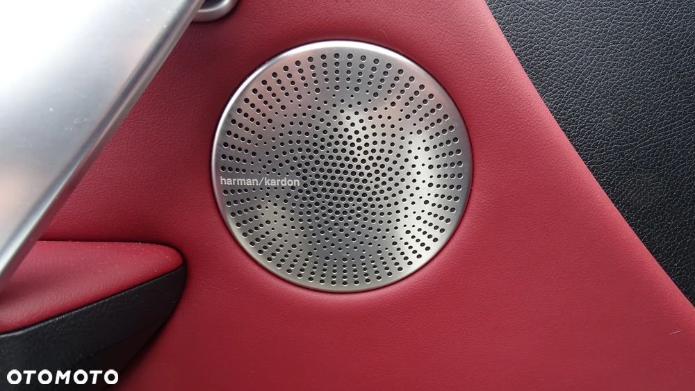 Kia Stinger - 29